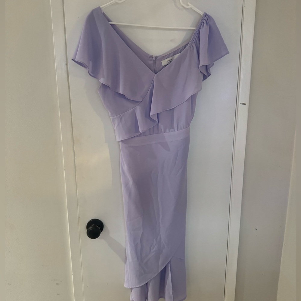 Ali & Jay Women's Ruffle Sleeve Wrap lavender  Midi Dress size large *